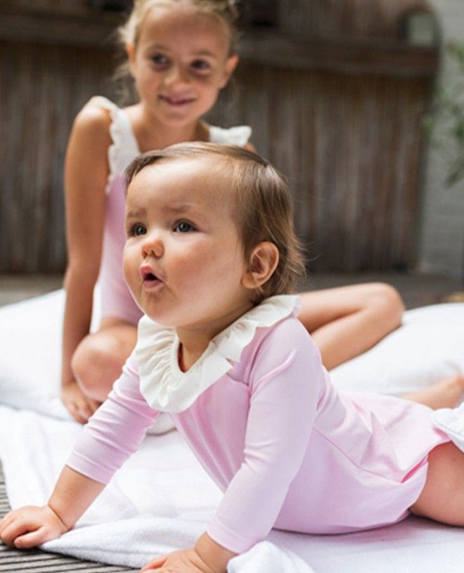Carte cadeau pour offrir un maillot de bain anti-UV bébé de CANOPEA