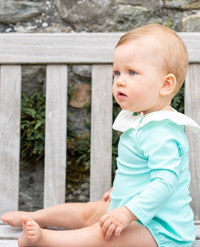 Carte cadeau pour offrir un maillot de bain anti-UV bébé de CANOPEA