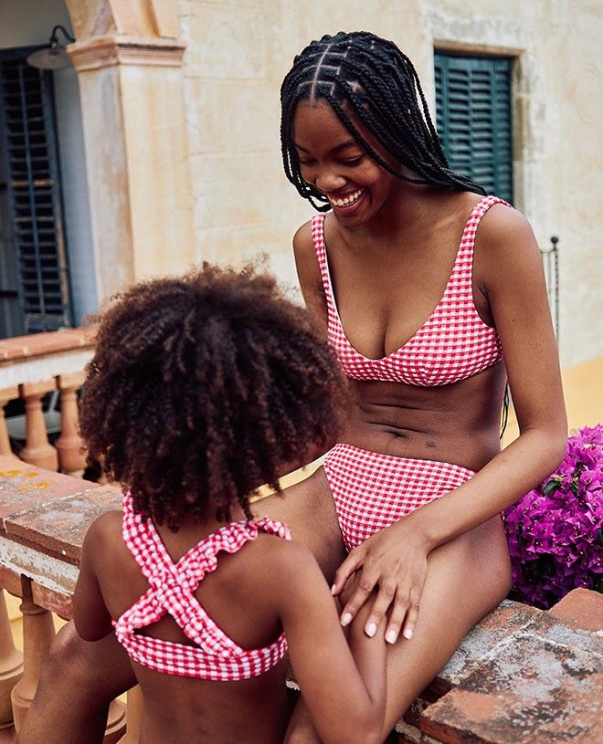 Bikini anti-UV pour fille Rose Romy en vichy rouge de CANOPEA