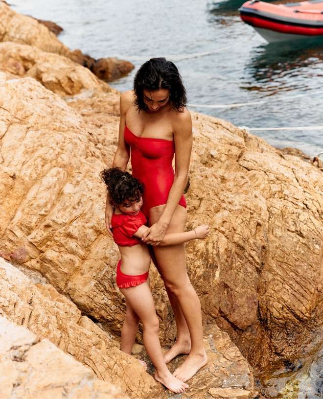 Bikini anti-UV pour fille Bonita en cranberry de CANOPEA