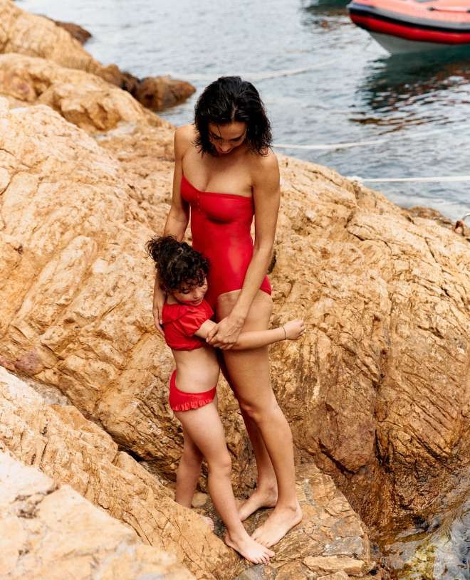 Culotte de bain anti-UV pour fille et bébé Romy en Cranberry de CANOPEA