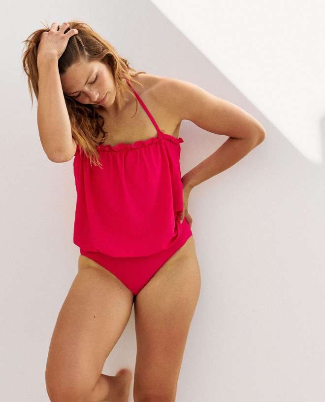 Maillot de bain une-pièce anti-UV pour femme Camille en Waffle Cranberry de CANOPEA