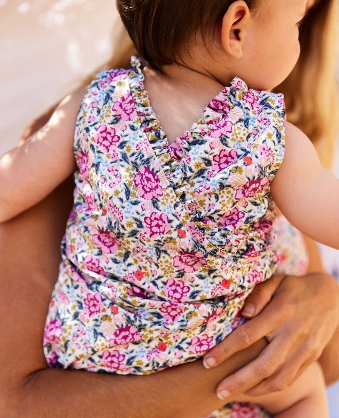 Maillot de bain anti-UV à manches courtes pour bébé Maggie en romance de CANOPEA