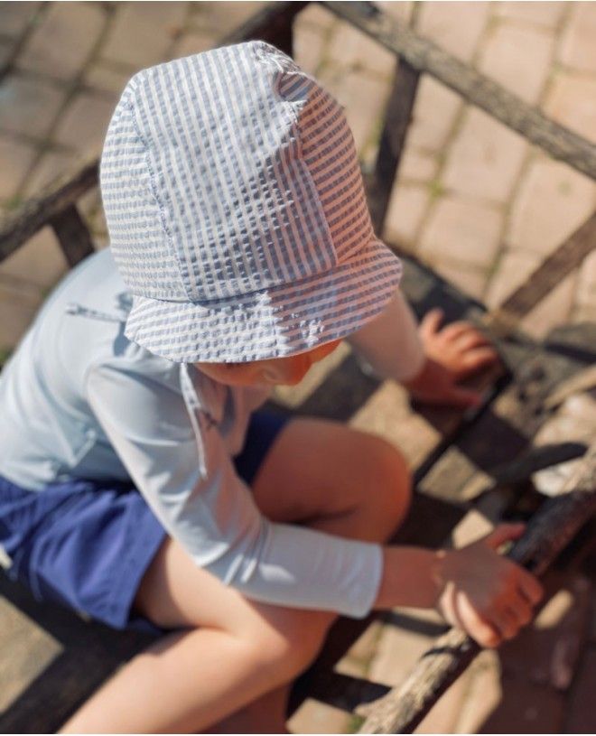 Chapeau anti UV pour enfant, garçon, fille et bébé rouge Grenade de Canopea