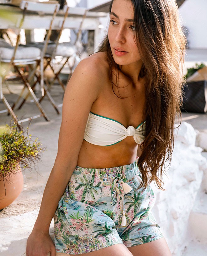 Sun protective bikini top for women LEIA in Vanilla and Baleares green by Canopea