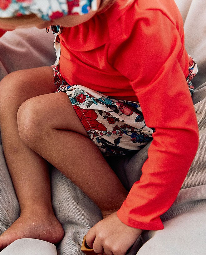 Haut t-shirt avec manche longues anti-UV Valentine pour fille et bébé en Clémentine de CANOPEA