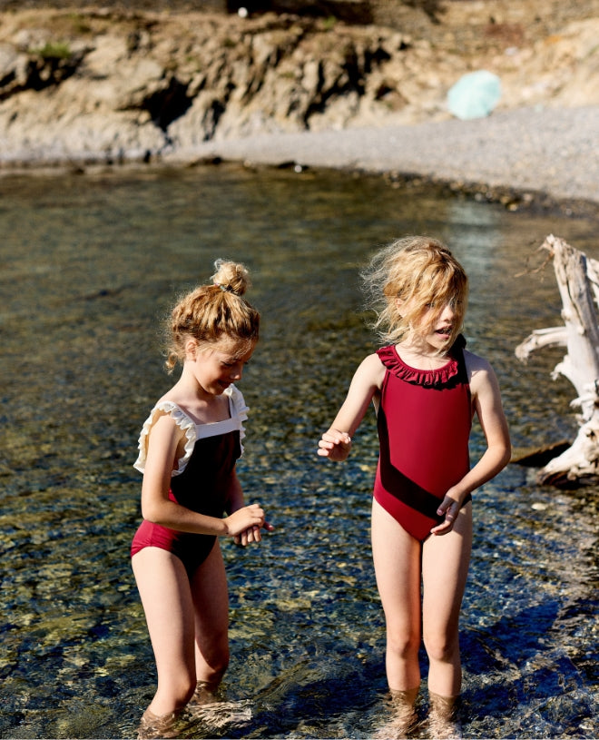 Maillot de bain une-pièce anti-UV pour fille et bébé Alba en cherry de CANOPEA