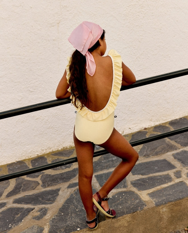 Maillot de bain une-pièce anti-UV pour fille et bébé Arabella en Butter de CANOPEA