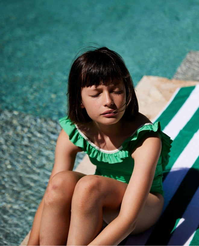 Maillot de bain une-pièce anti-UV  CANOPEA pour fille Arabella en couleur grass